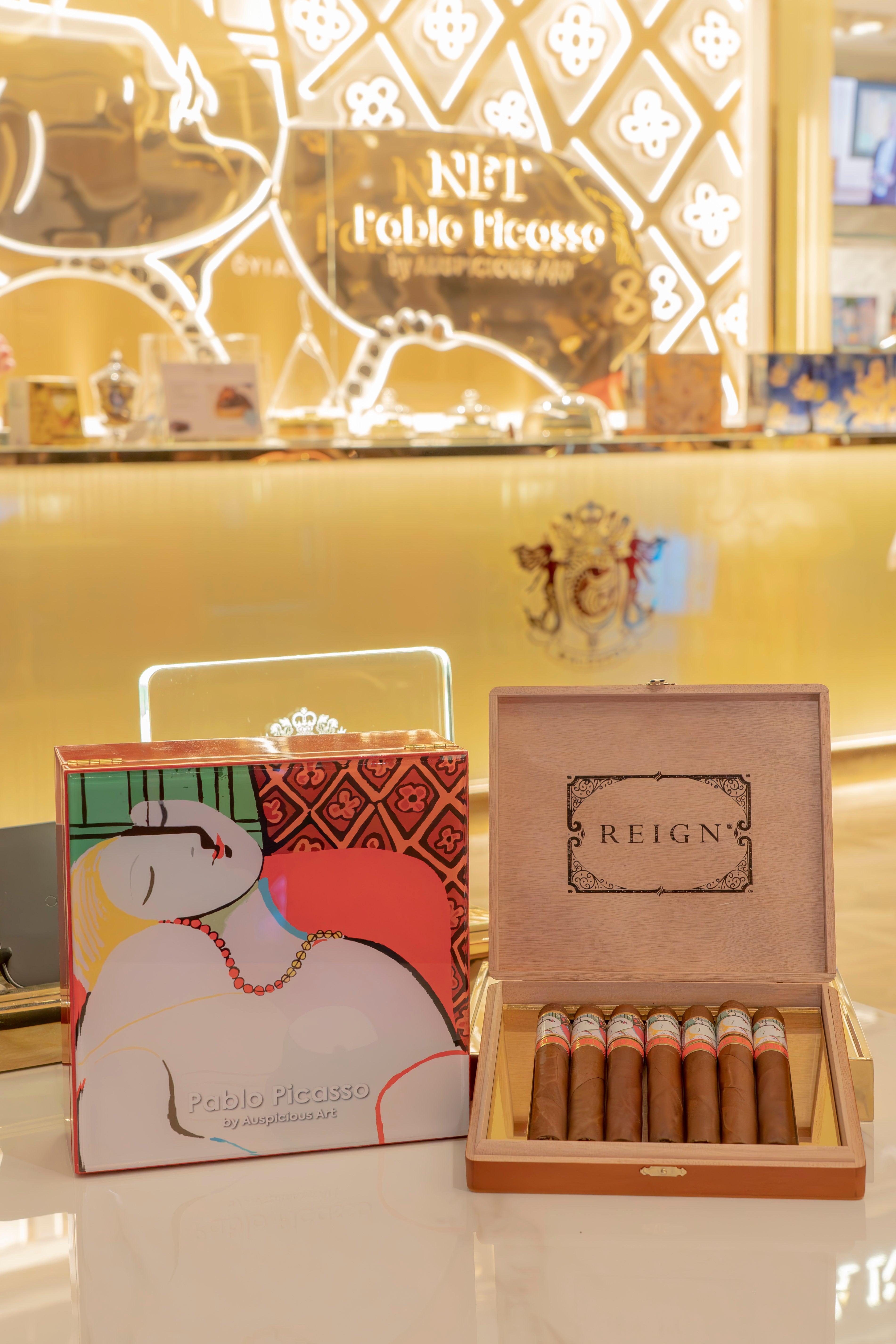 Picasso's Masterpiece: The Dream x Dominican Cigars Set - 7 Exquisite Pieces